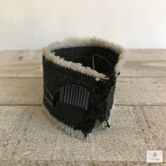 Boho Cuff Bracelet (BE A LEGEND), Boho Bracelet - Picture 4 of 4